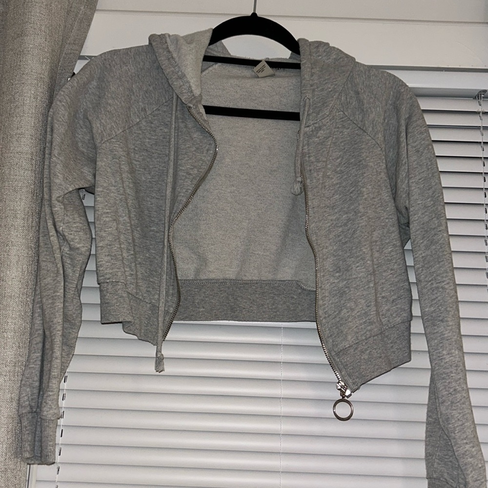 Forever 21 Grey Cropped Zip Up Hoodie, Size: S